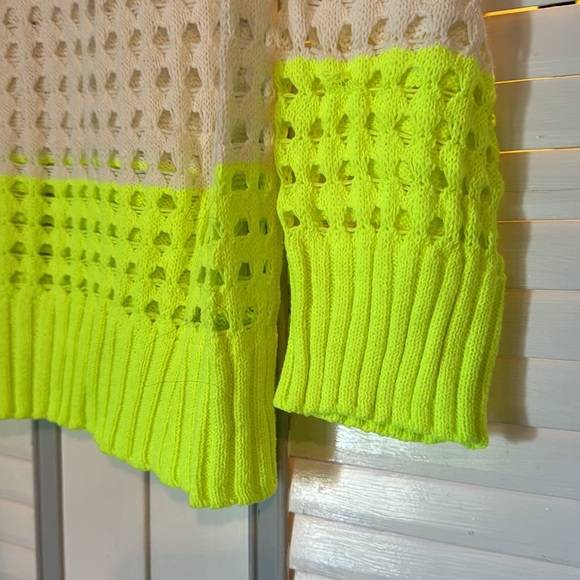 Wispr Soft Knit Sweater with Open Weave - Picture 9 of 9